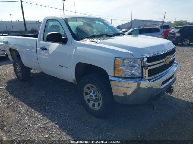  Salvage Chevrolet Silverado 2500