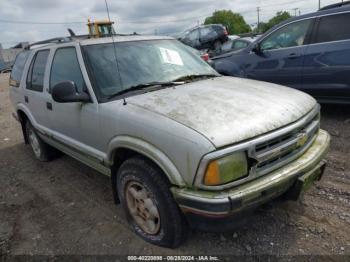  Salvage Chevrolet Blazer