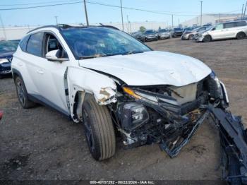  Salvage Hyundai TUCSON