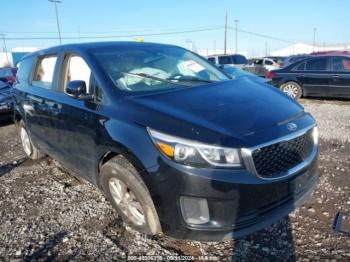  Salvage Kia Sedona