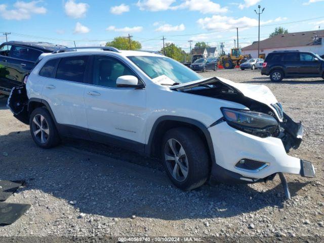  Salvage Jeep Cherokee