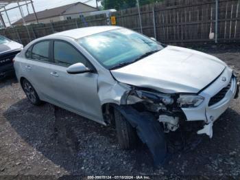  Salvage Kia Forte