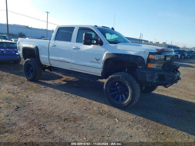  Salvage Chevrolet Silverado 2500