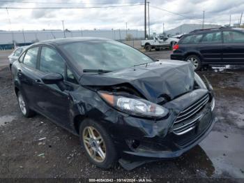  Salvage Ford Fiesta