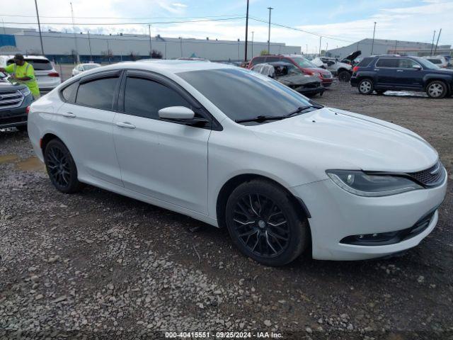  Salvage Chrysler 200