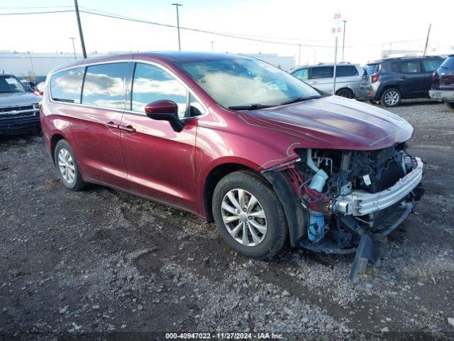  Salvage Chrysler Pacifica