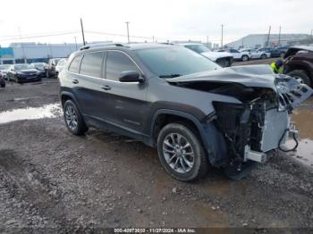  Salvage Jeep Cherokee