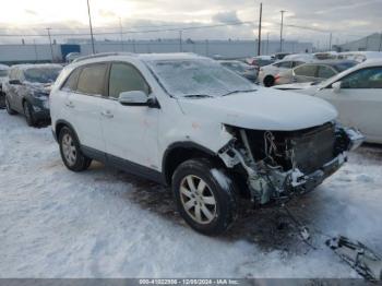  Salvage Kia Sorento