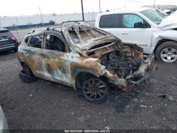  Salvage Hyundai TUCSON