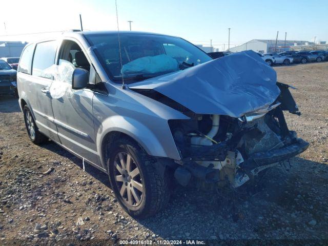  Salvage Chrysler Town & Country