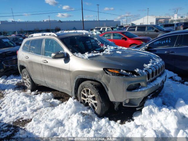  Salvage Jeep Cherokee