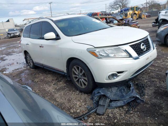  Salvage Nissan Pathfinder