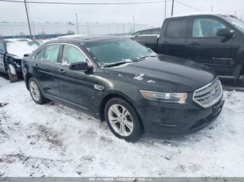  Salvage Ford Taurus