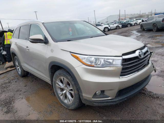  Salvage Toyota Highlander