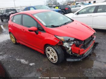  Salvage Ford Fiesta