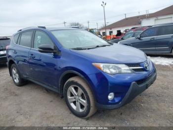  Salvage Toyota RAV4