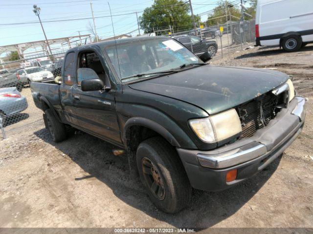  Salvage Toyota Tacoma