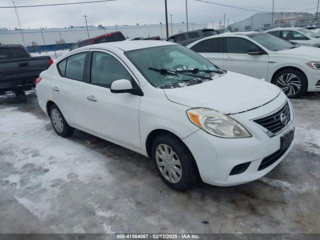  Salvage Nissan Versa