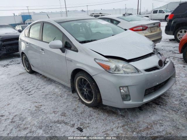  Salvage Toyota Prius