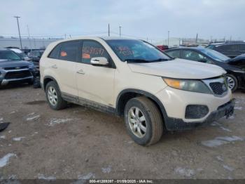  Salvage Kia Sorento