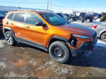  Salvage Jeep Cherokee