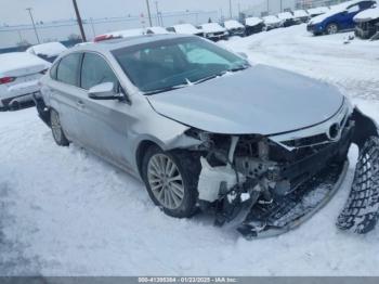  Salvage Toyota Avalon Hybrid