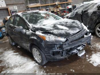  Salvage Ford Fiesta