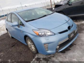  Salvage Toyota Prius