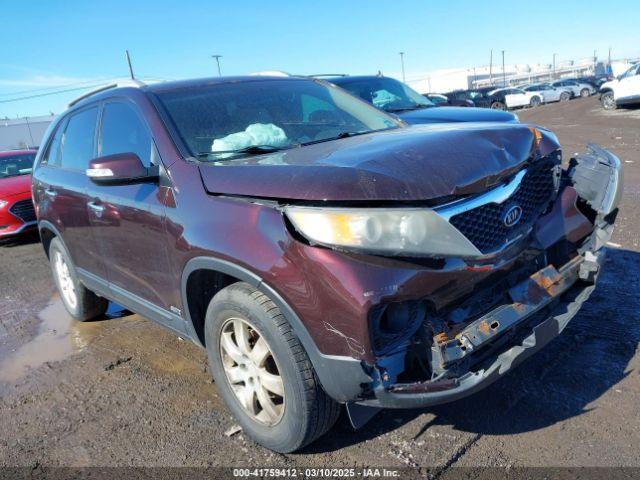  Salvage Kia Sorento