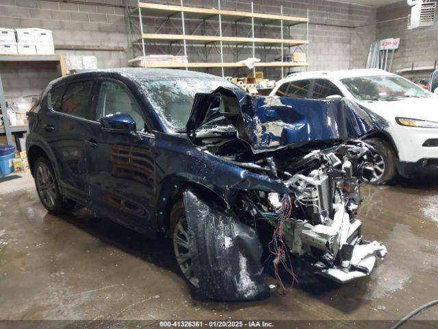  Salvage Mazda Cx