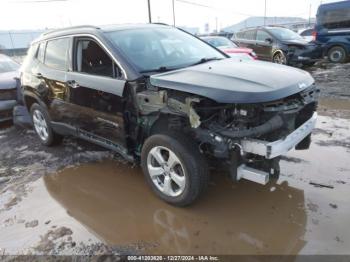  Salvage Jeep Compass