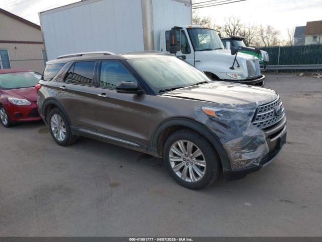  Salvage Ford Explorer