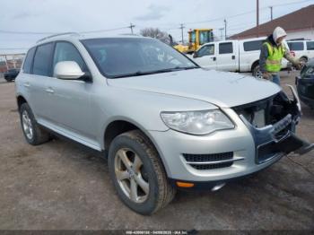  Salvage Volkswagen Touareg