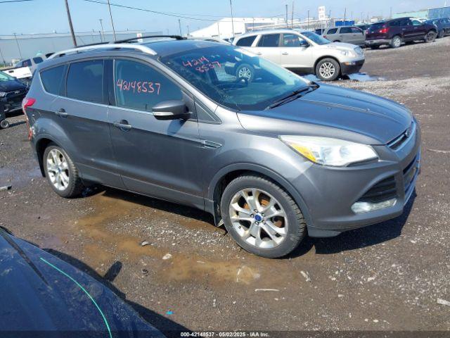  Salvage Ford Escape