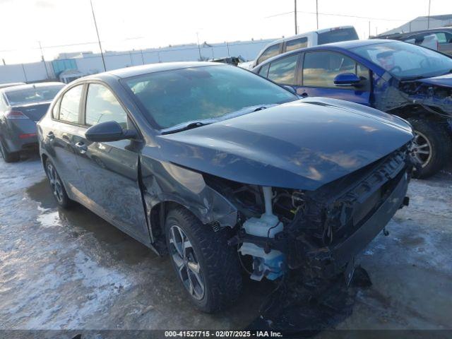  Salvage Kia Forte