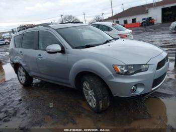  Salvage Mitsubishi Outlander