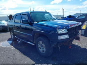 Salvage Chevrolet Avalanche 1500