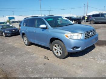  Salvage Toyota Highlander