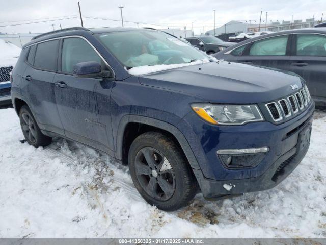  Salvage Jeep Compass