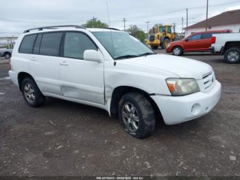  Salvage Toyota Highlander