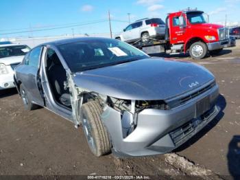  Salvage Kia K4