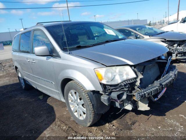  Salvage Chrysler Town & Country