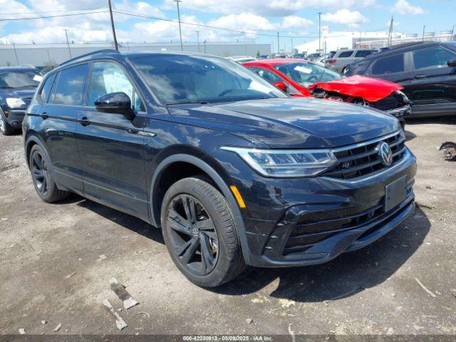  Salvage Volkswagen Tiguan