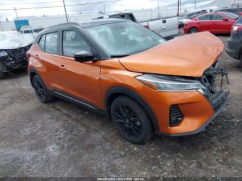  Salvage Nissan Kicks