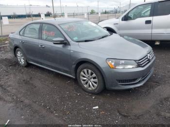  Salvage Volkswagen Passat