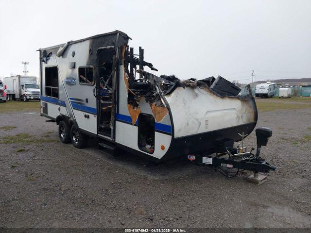  Salvage Jayco Jay Feather X213