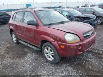  Salvage Hyundai TUCSON