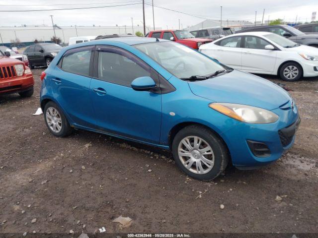  Salvage Mazda Mazda2