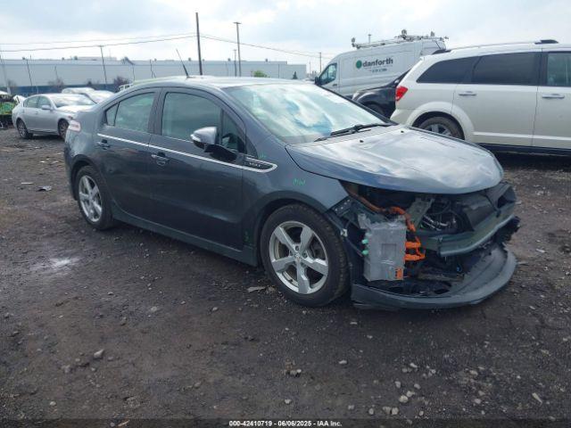  Salvage Chevrolet Volt