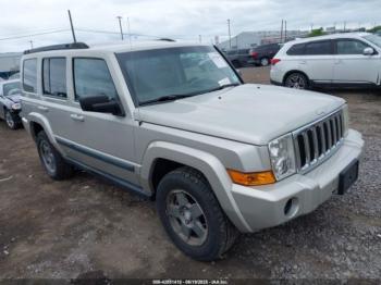  Salvage Jeep Commander